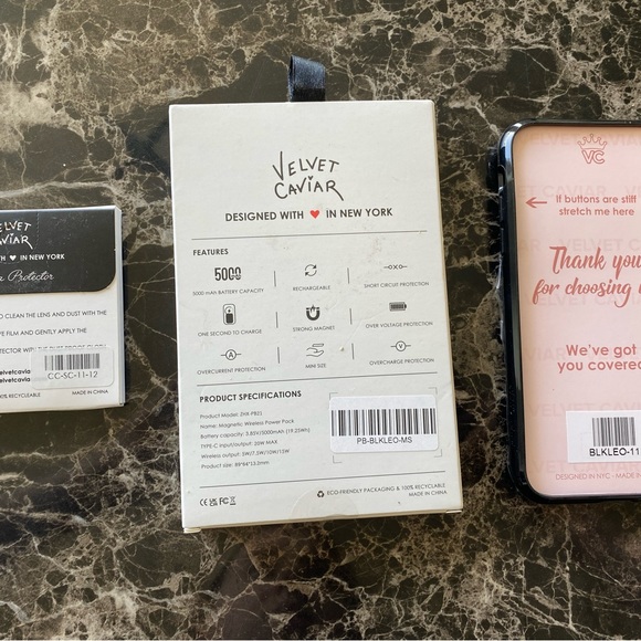 Velvet Caviar Black leopard set for iPhone 11 - Picture 2 of 5